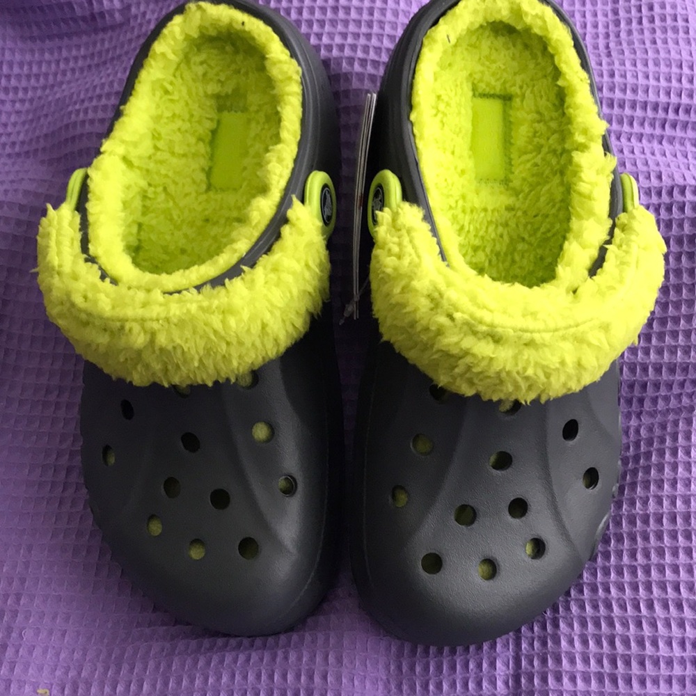 Crocs Baya Lined Fuzz Strap Clog | Size 8 | NWT | Rare Color Hard to Find